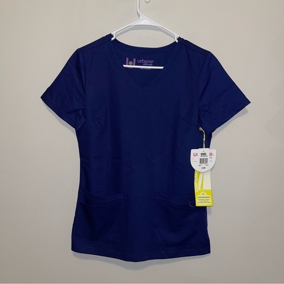 NWT Urbane Scrub Top Size XSM - Picture 7 of 8